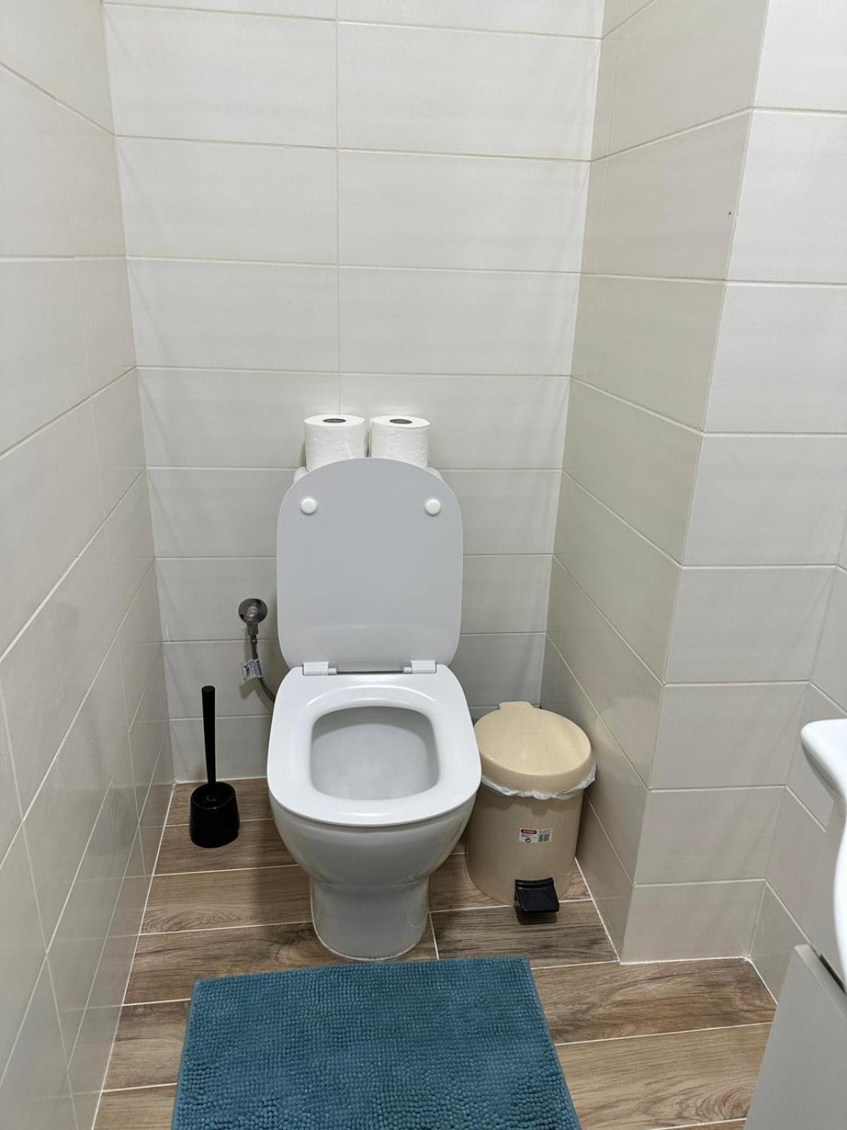Elato Apartment Florina Bagian luar foto