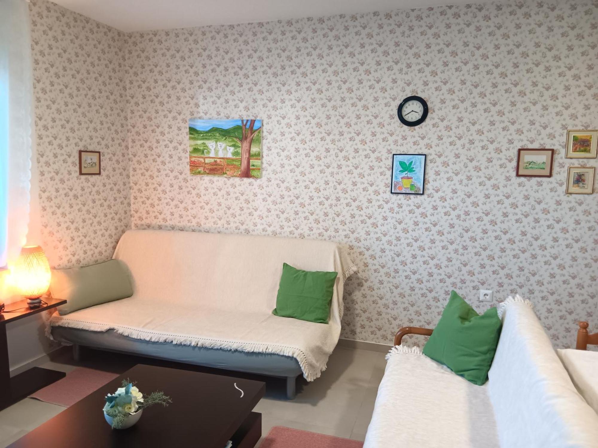 Elato Apartment Florina Bagian luar foto